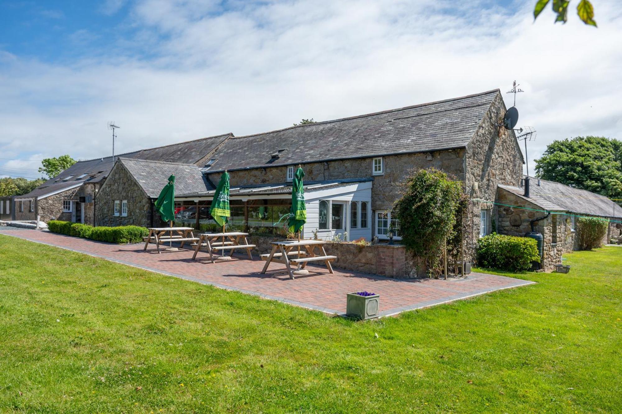 Nant Yr Odyn Country Hotel & Restaurant Ltd Llangefni Exterior foto